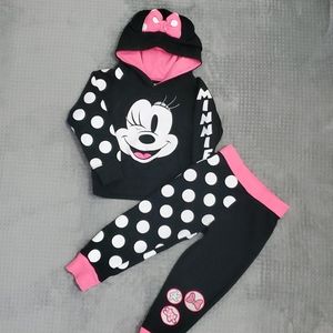 Minnie Sweatsuit